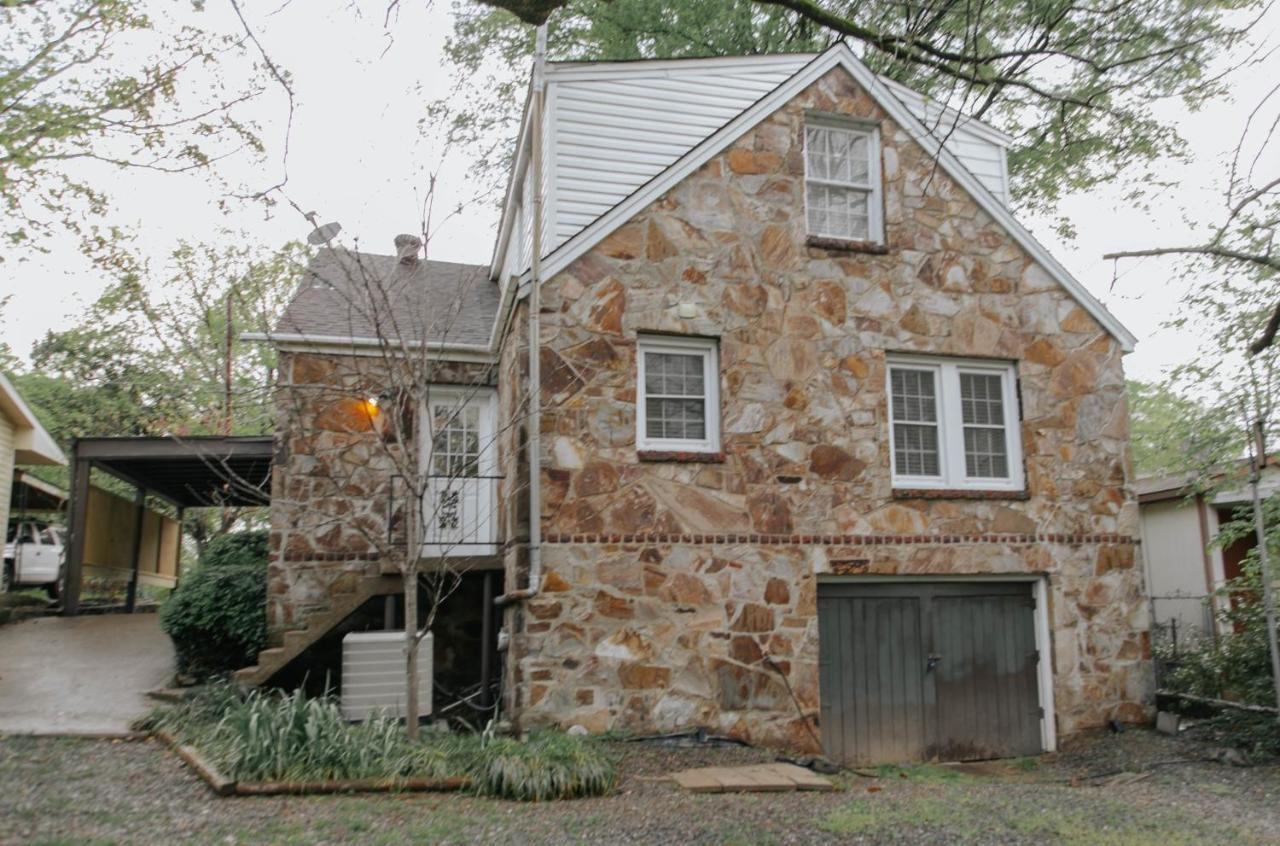 The Woodlawn Tudor Hot Springs Esterno foto